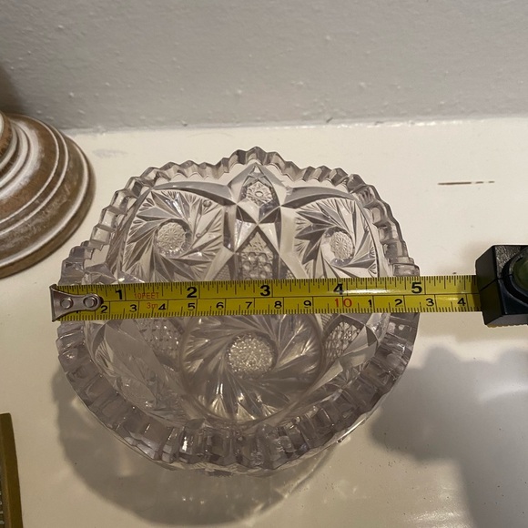 Antique American Cut Glass Bowl - Picture 6 of 10